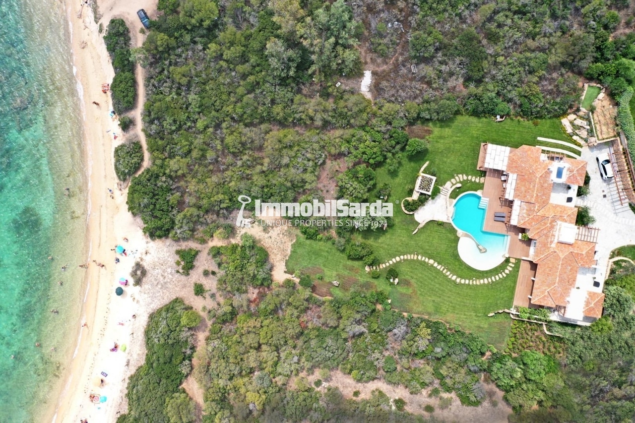Waterfront-Villa_Cannigione