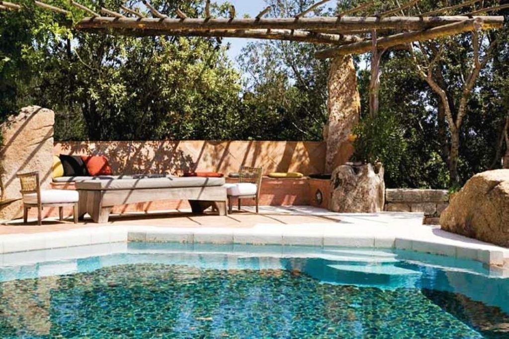 Villa Sirea was built by architect Savin Couelle