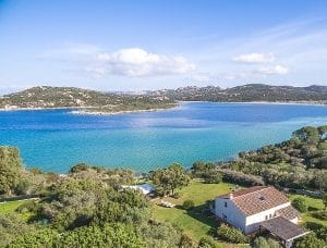 Villa di lusso sul mare davanti La Maddalena