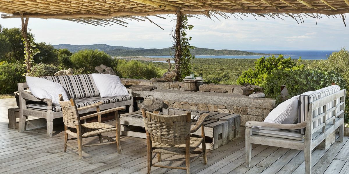 country home for sale in Italy near the sea