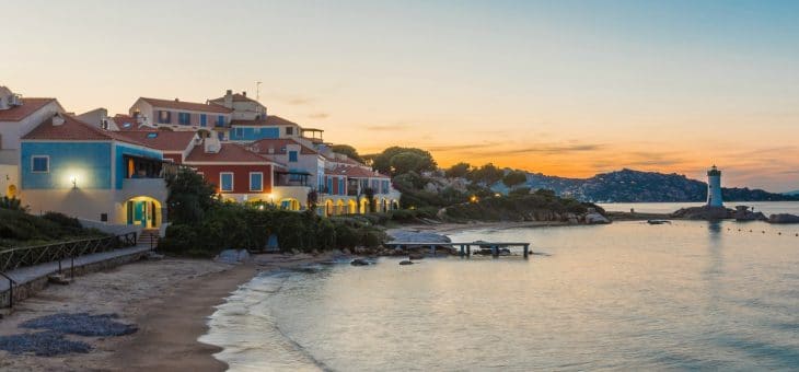 Baia del Faro: cose da fare, servizi e appartamenti in affitto vicino a Palau
