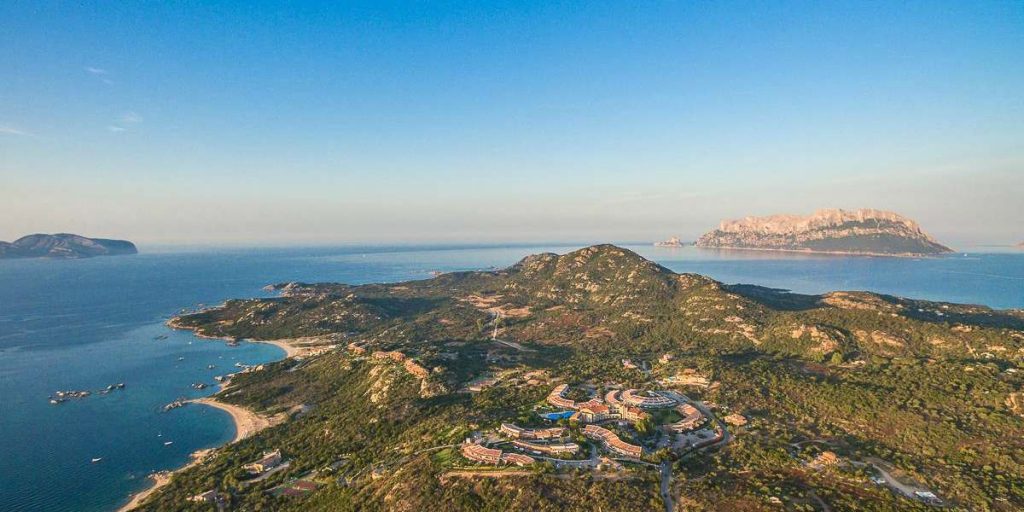 holiday rentals Sardinia by the sea